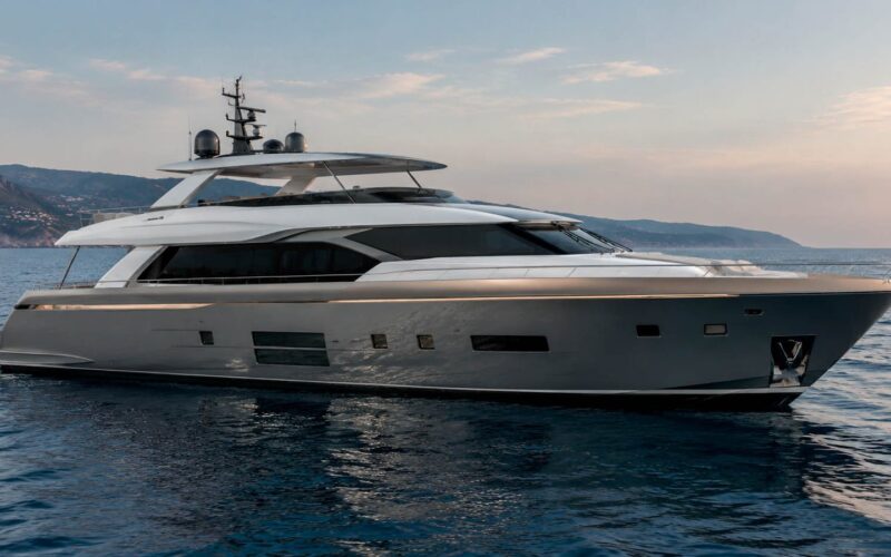 Azimut Grande 35 Metri