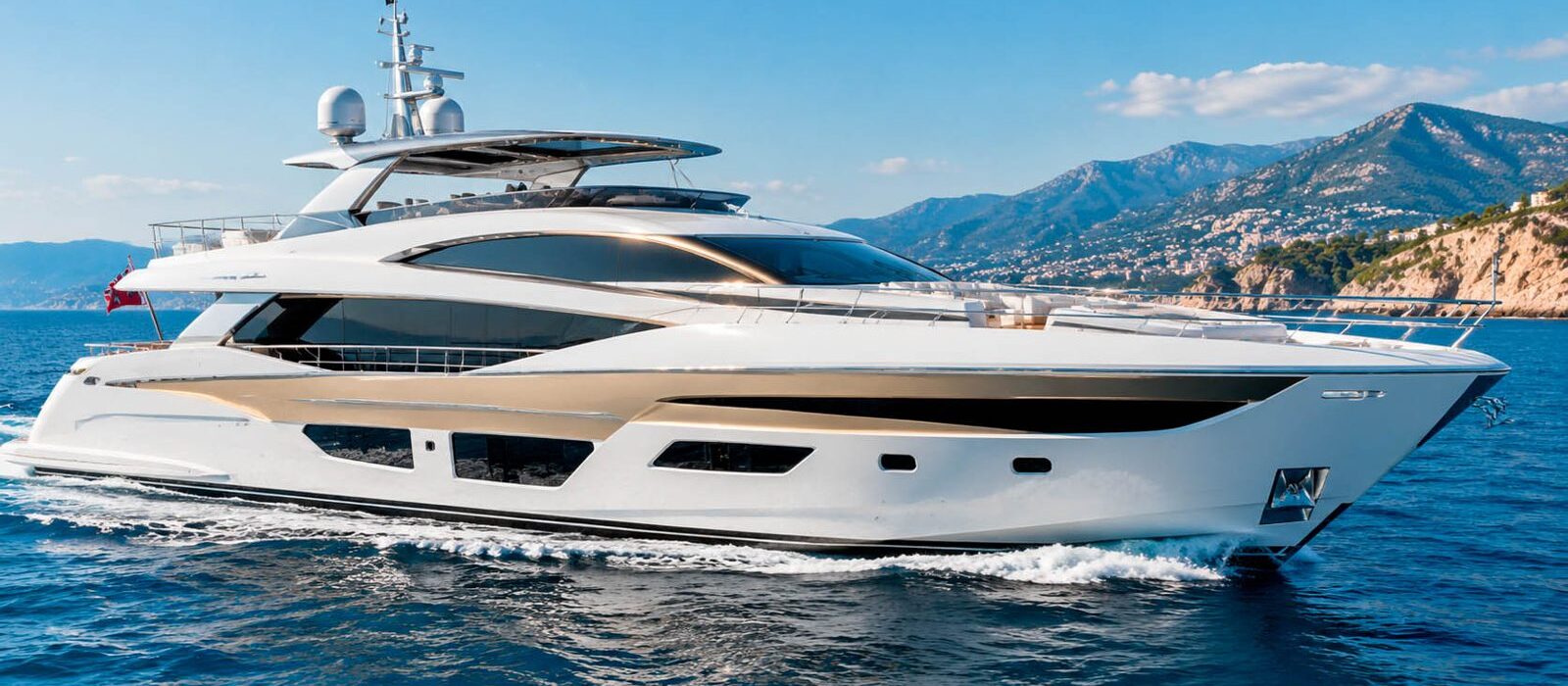 Sunseeker 88 Yacht